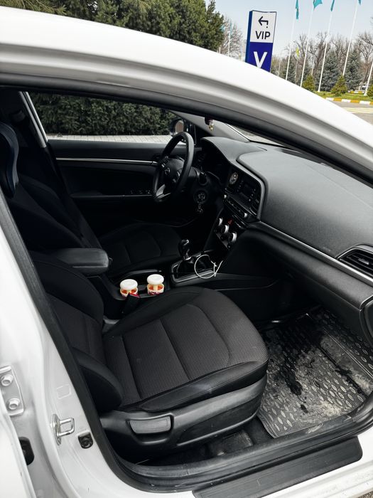 HYUNDAI ELANTRA 2019 сатылады