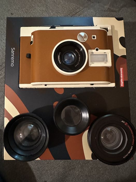 Фотоапарат за моментни снимки Lomo instant