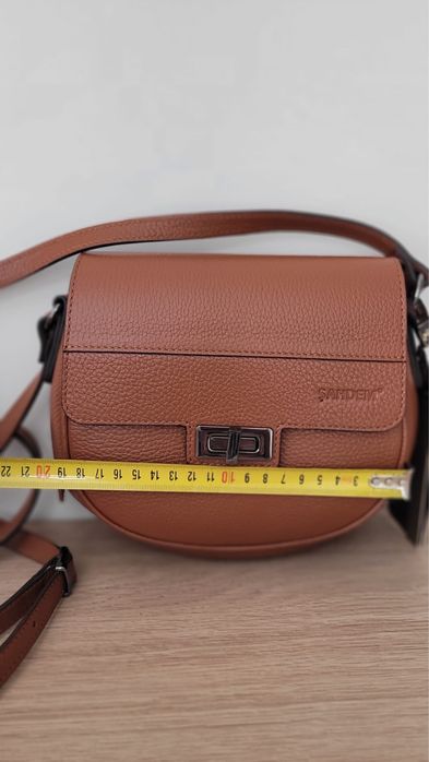 Poseta piele culoare camel