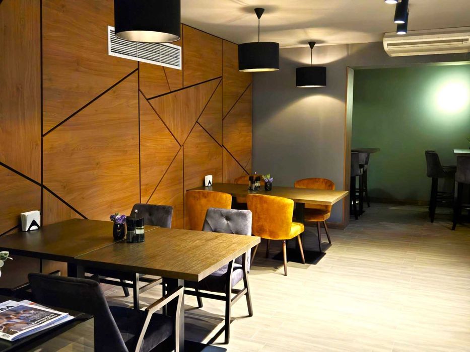 Дава се под наем Зала за събития в София, Център -  кв.м за 30.6 € - Снимка #4