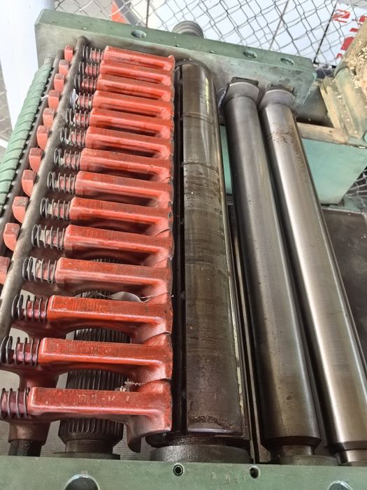 Щрайхмус на 630 мм с 4 ножа авт качване и сваляне на плота, casolin