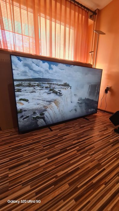 Philips 75 /8700 series