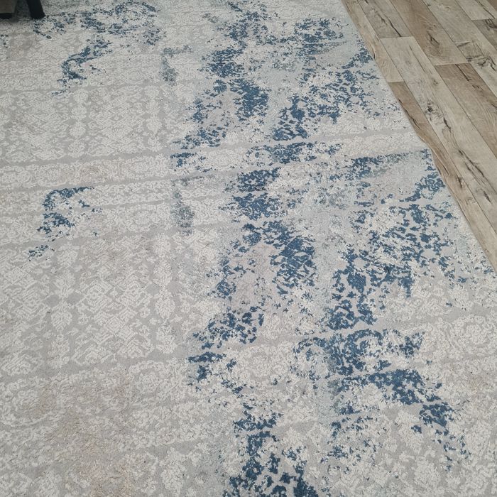 Продам ковер 2 на 3