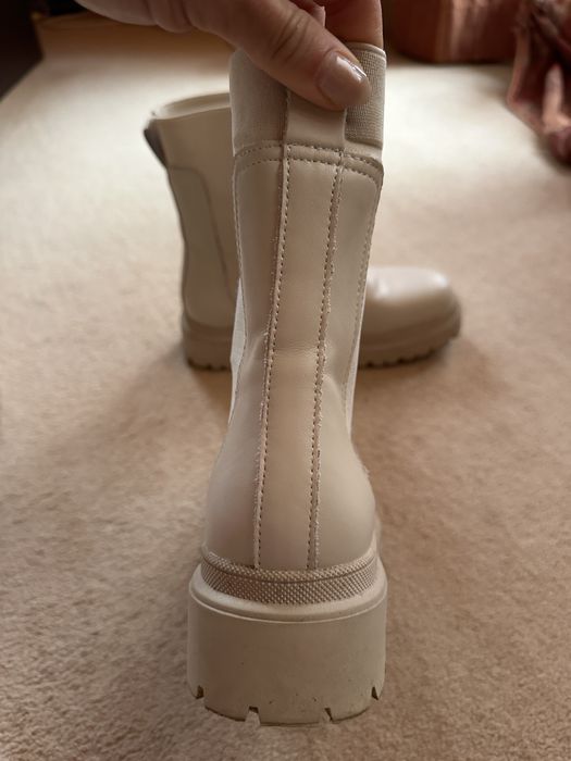 Дамси боти естествена кожа Reserved