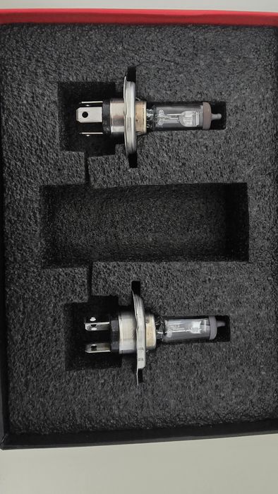 Продам лампы для Hyundai accent