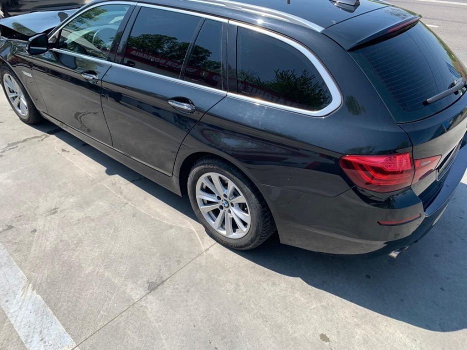 dezmembrez bmw seria 5 breack f11/bmw seria 5 f11/bmw seria 5 f11/