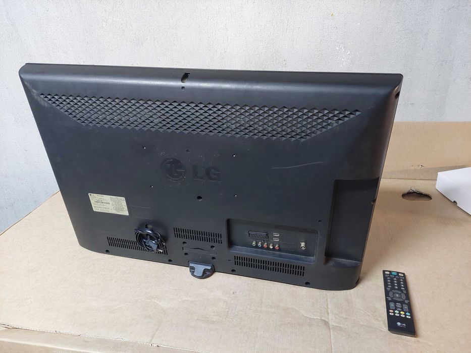 Телевизор LG 32LS3400 (НА ЧАСТИ) - няма картина