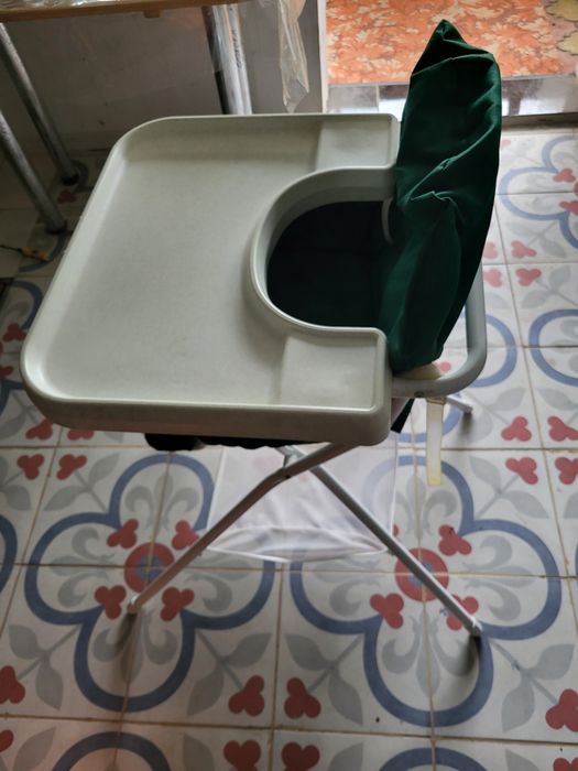 Продам детский стол