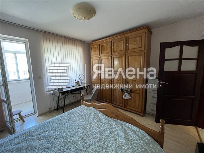 Продава се Многостаен апартамент в Варна, Бриз - 190 кв.м за 2264 €/кв.м - Снимка #3