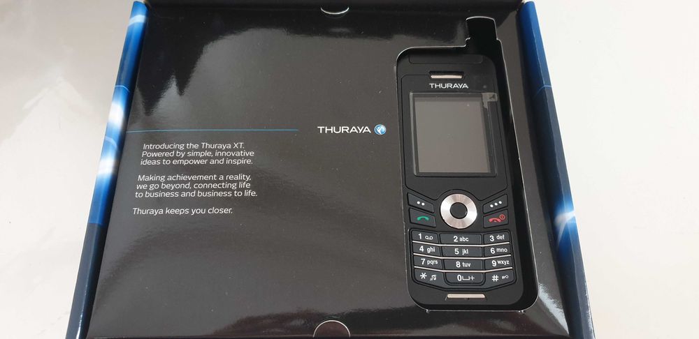 Thuraya XT спутниковый телефон