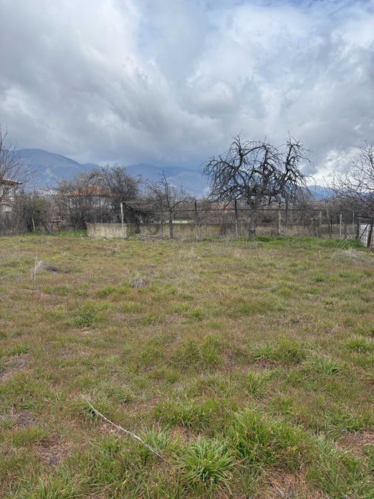 КЪЩА с ГОЛЯМ ДВОР в с. Васил Левски