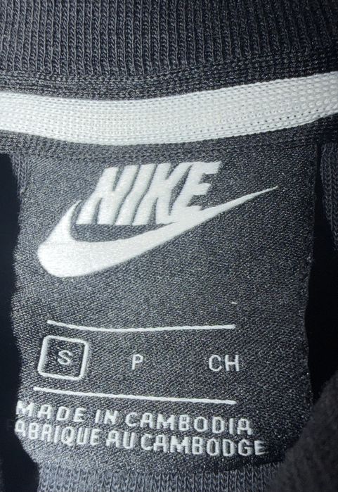 Продам кофту найк nike кофта дождевик адидас  adidas