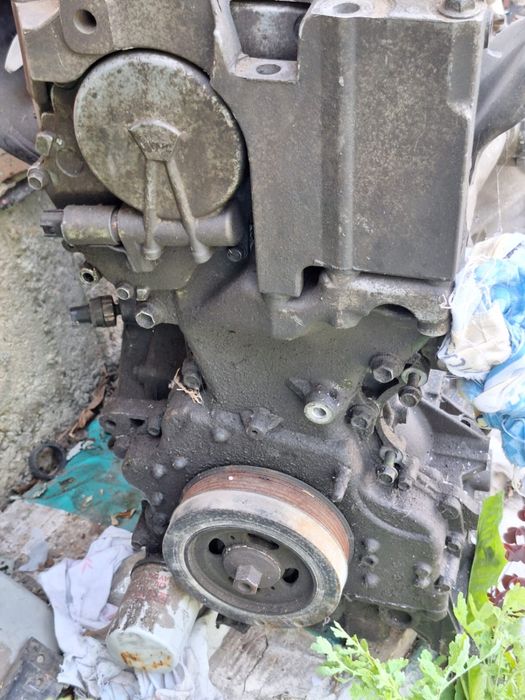Двигатель Nissan X-Trail на запчасти