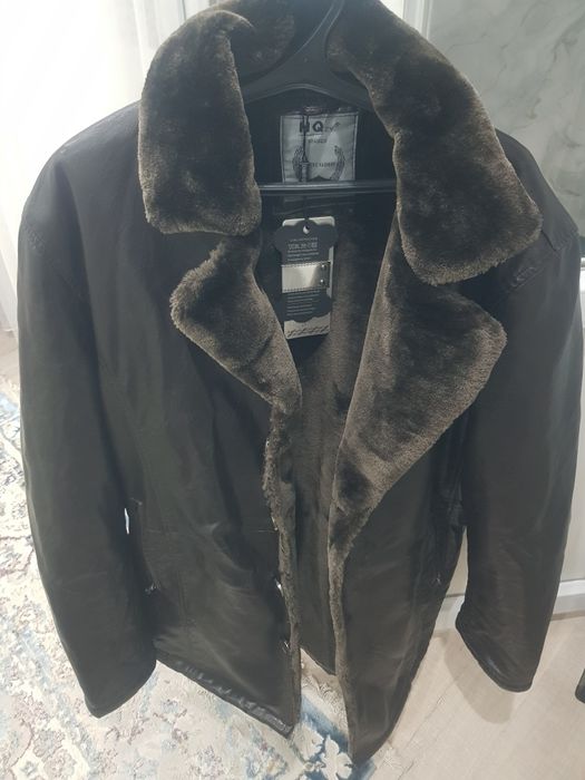 Продаю дублёнку.