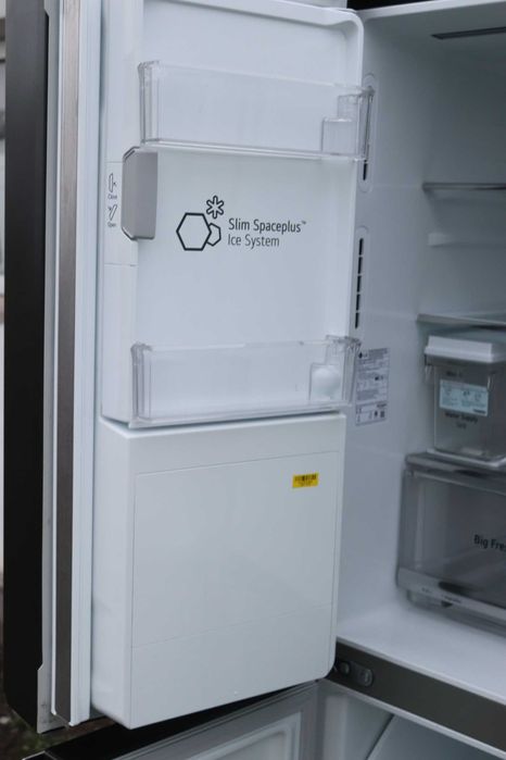 Холодильник двухкамерный LG