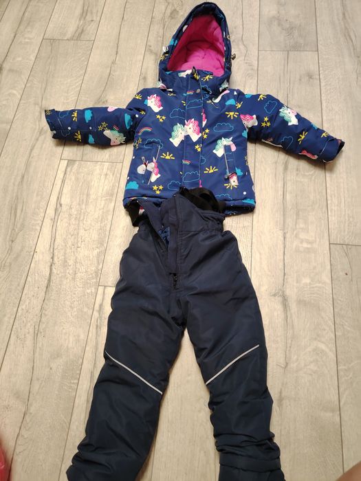 Продам детский зимний комбинезон