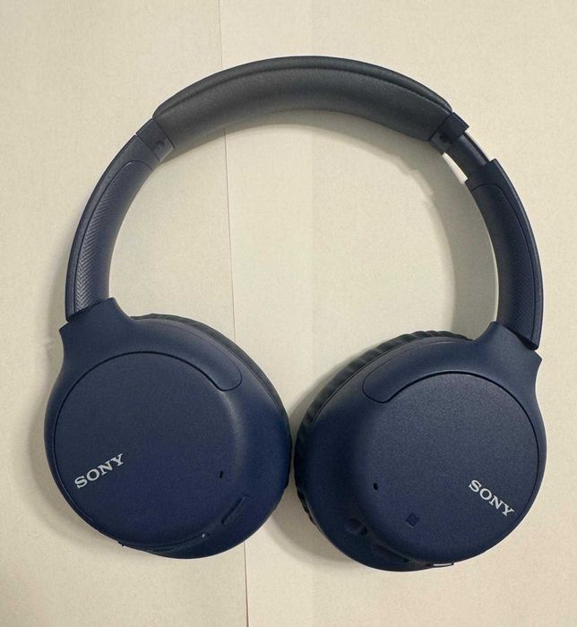 Sony WH-CH710N Căști Wireless Over-Ear cu Noise Cancelling .
