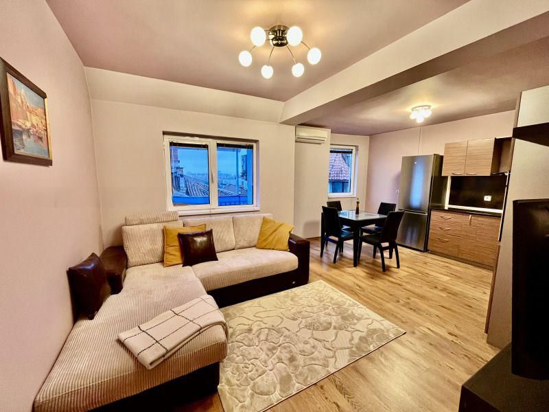 Дава се под наем Тристаен апартамент в Пловдив, Каменица 2 - 80 кв.м за 500 € - Снимка #1