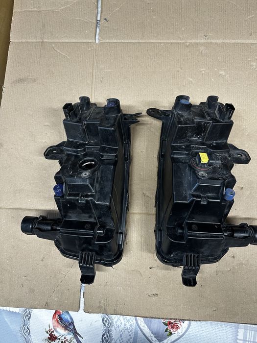 Proiectoare led stânga dreapta vw polo 2g.