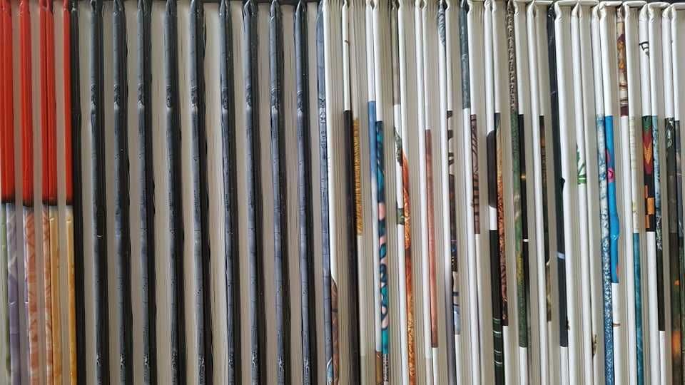 Vand 3 enciclopedii de colecție – 32 volume- STARE NOI