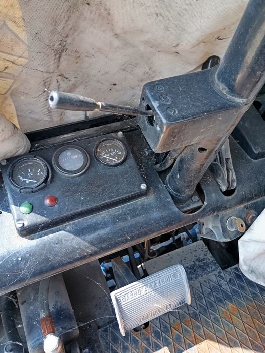 Продавам мотокар балкан Кар мотокара вдига 2.5т всичко по мотокара ок