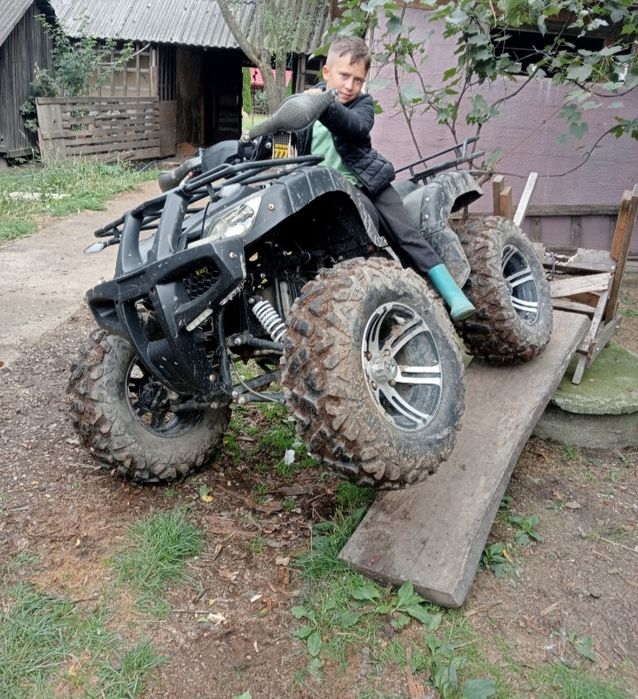 Vând ATV 200 cm automat an  2024 cu 800 km făcuți