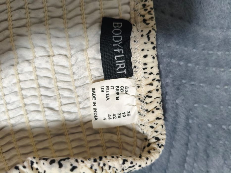 Вещи по 1000 тг продам