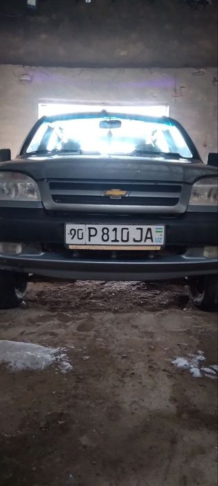 Niva sotiladi daxshat