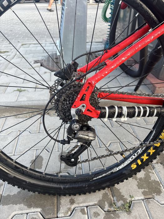 Vand bicicleta merida big seven 40 pret negociabil