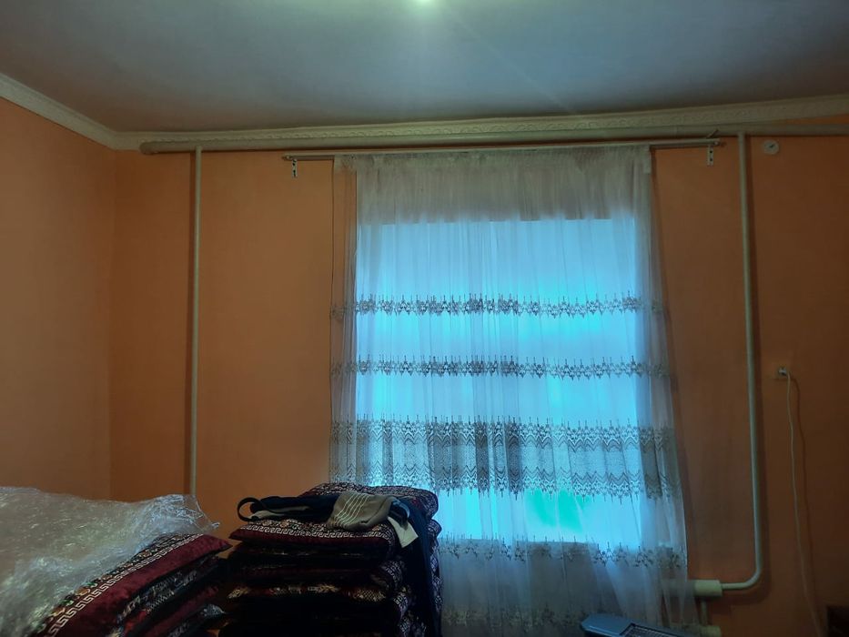 Ховлии уй сотилади