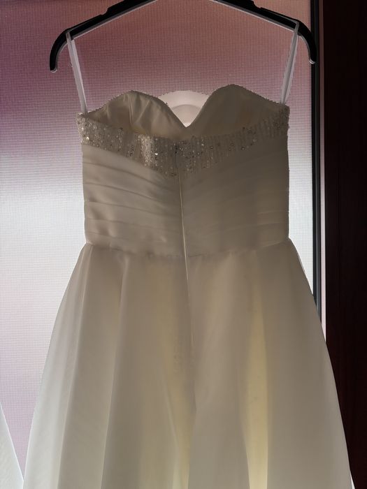 Rochie de mireasa cu trena
