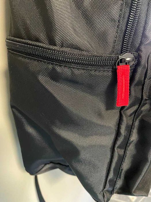 Спортна раница Nike