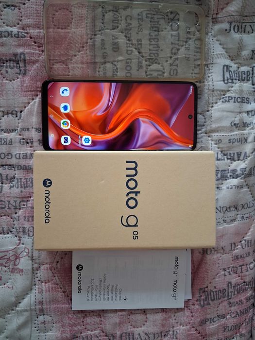 Продавам телефон Motorola g 05