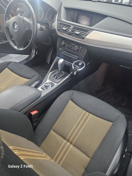 Bmw X1-Xdrive 4x4 ,  an fab 2011. Automat . Bi-xenon , navi . Deosebit  !