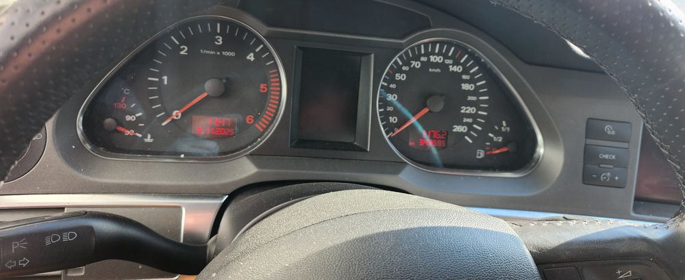 Vand audi a6 2.7 tdi 163 cai quatro