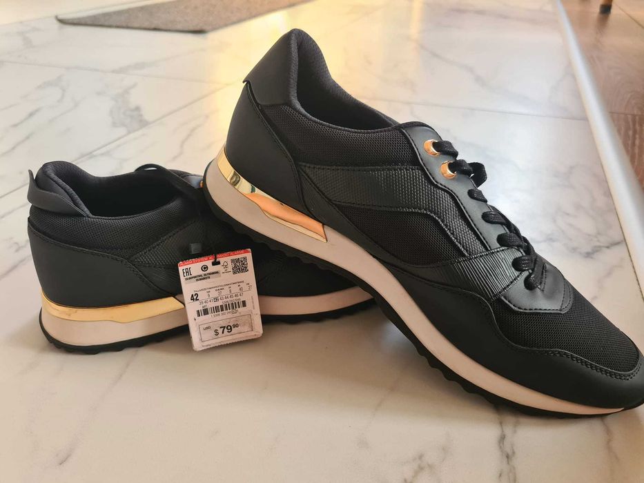 Мъжки маратонки и сникърси ZARA