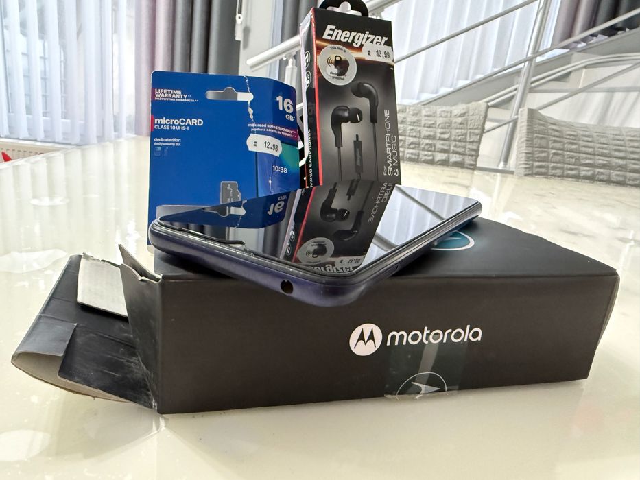 Motorola G8 Power Lite