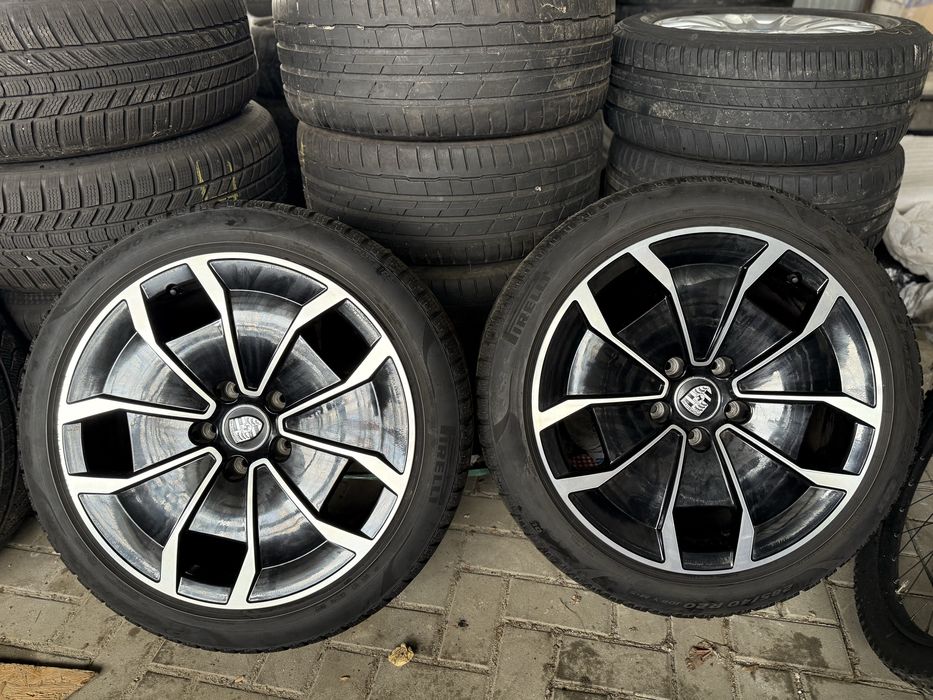 Jante originale Porsche Taycan pe 20” TVA Deductibil