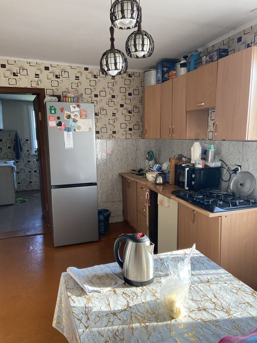 Продам частный дом с водой и баней