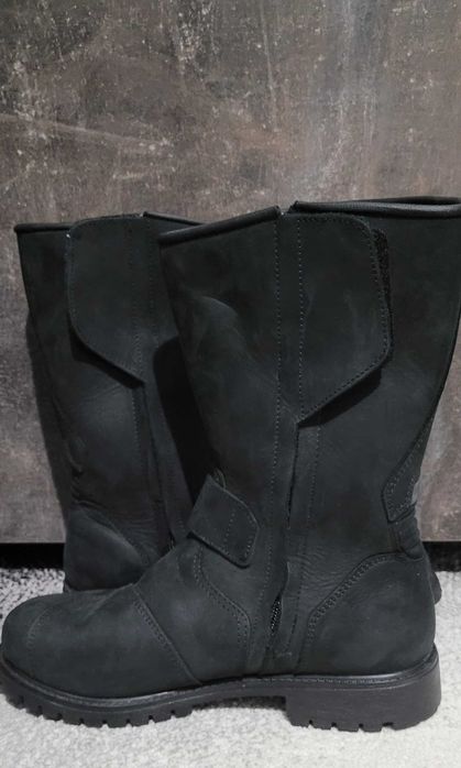 Cizme moto din piele, Forma, omologate si certificate