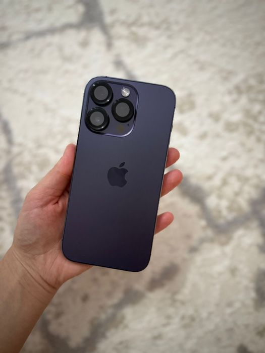 Продам айфон 14 про