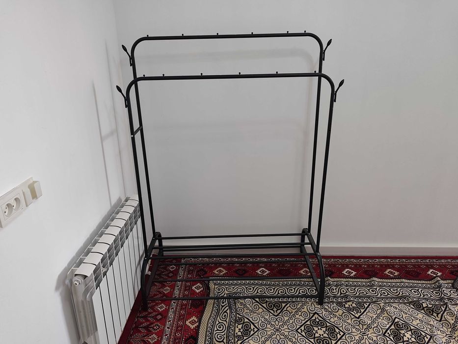 Вешалка для одежды