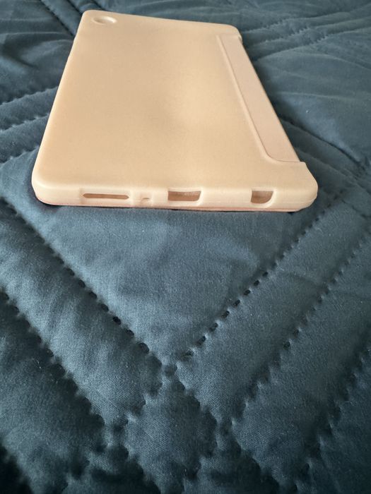 Калъф за теблет модел Samsung 9A + подарък калъфчета за модел iphon 13