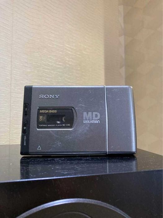SONY MZ-E40 minidisc WALKMAN MD Vintage