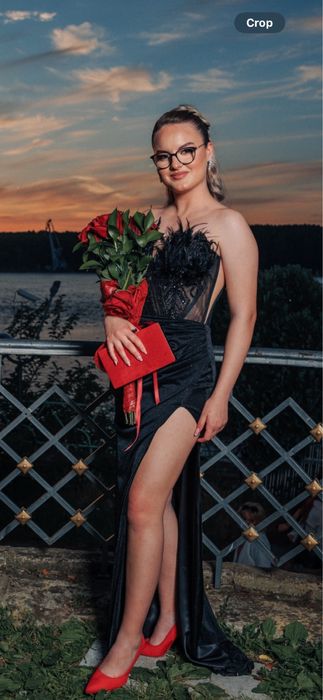 Абитуриентска рокля