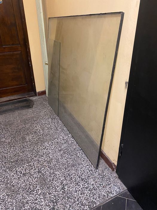 Продавам голям размер стъклопакет