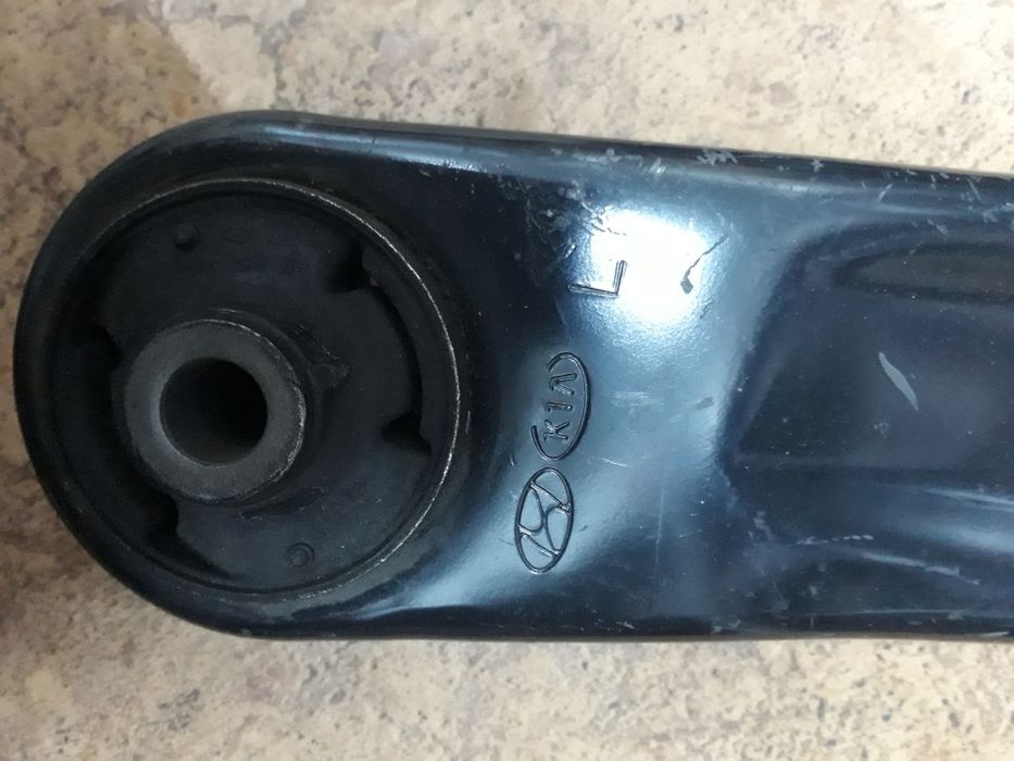 Продам рычаги на Хундай Аксент,Рио