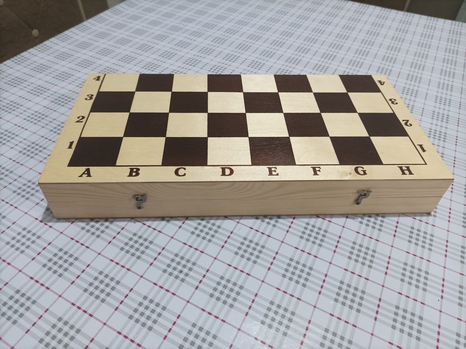 Продаются московские шахматы в идеальном состоянии