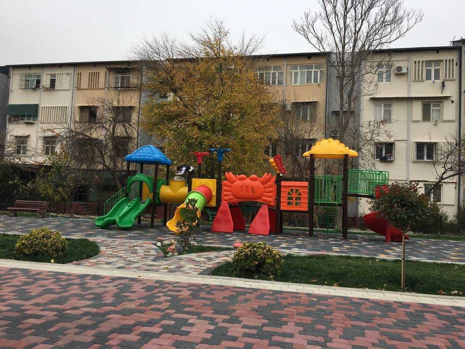 СРОЧНО !! Продается квартира в Яшнабаде 1/1/4 (18 кв/м) Авиасозлар 1