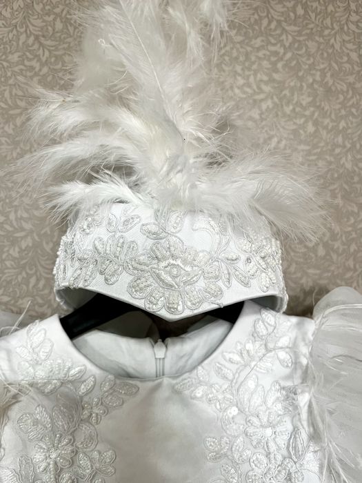 Белое платье на годик